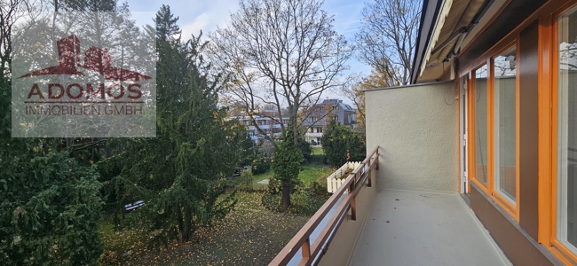 reserviert-stilvolle-und-helle-eigentumswohnung-mit-grosszuegigem-balkon-im-gruenen