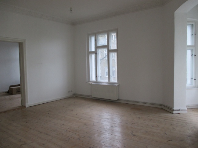 3-helle-zimmer-in-berlin-pankow-suchen-einen-neuen-mieter
