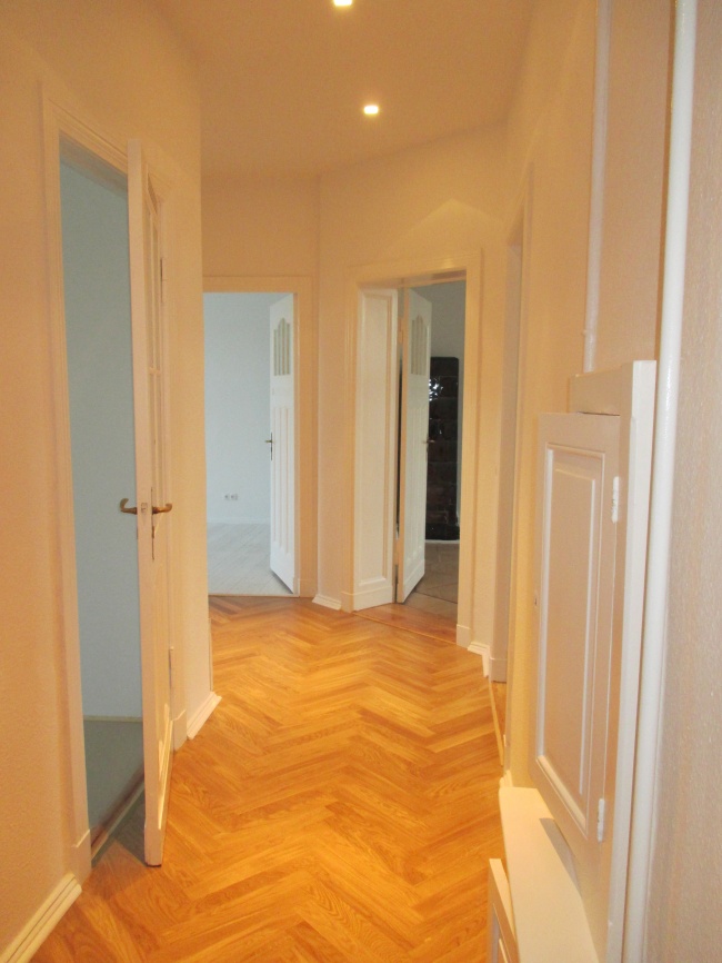 traumhafte-helle-modernisierte-altbau-wohnung-in-berlin-pankow